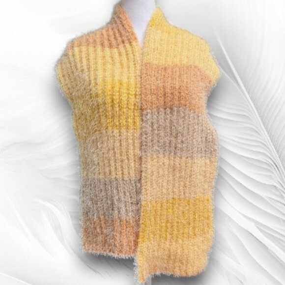 Handmade Soft Yellow Beige Fluffy Knit Scarf Vest - Picture 4 of 8